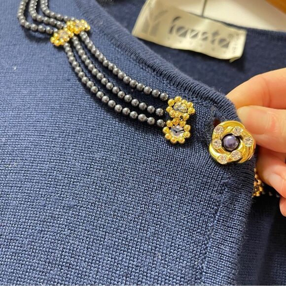 Vintage Italian 100% Merino Wool Beaded Cardigan -M - Picture 5 of 8